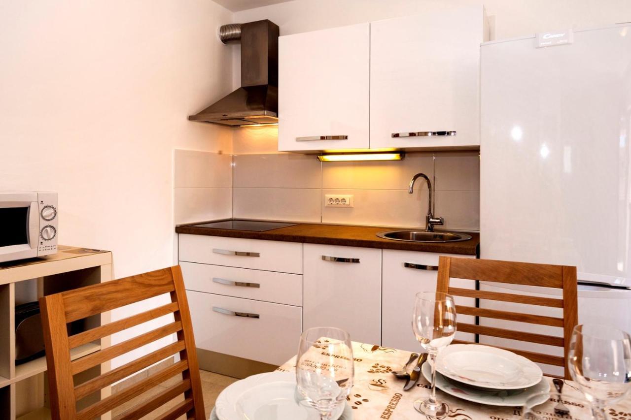 Apartments Beakovic Пореч Екстер'єр фото